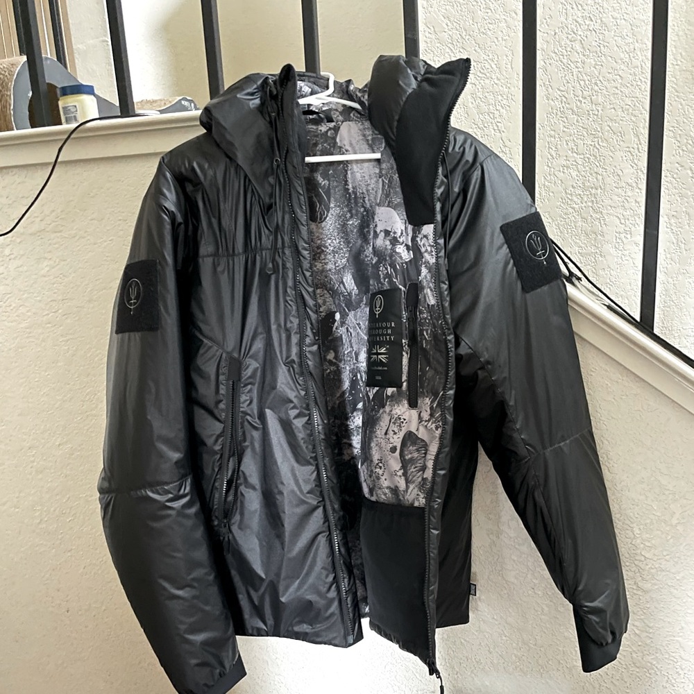 LIKE NEW THRUDARK MEN’S ZIP HOODED ENGAGE JACKET BLACK SIZE XXXL FITS LIKE XL - Picture 6 of 11